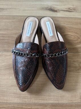 Saks Fifth Avenue Envoy Mules 7.5